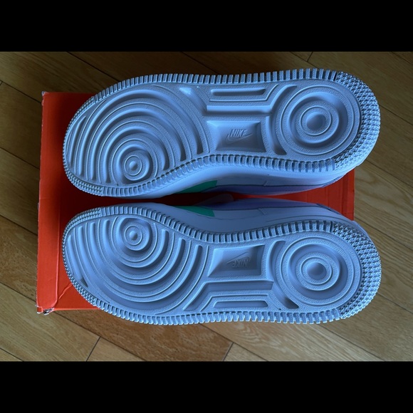 Nike Air Force 1 Shadow Sneaker - Picture 6 of 7